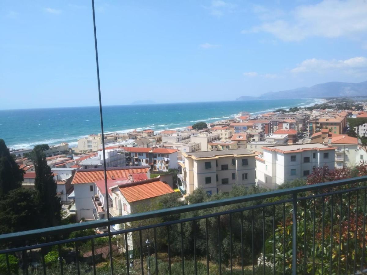 Casa Del Sole Apartment Sperlonga Luaran gambar