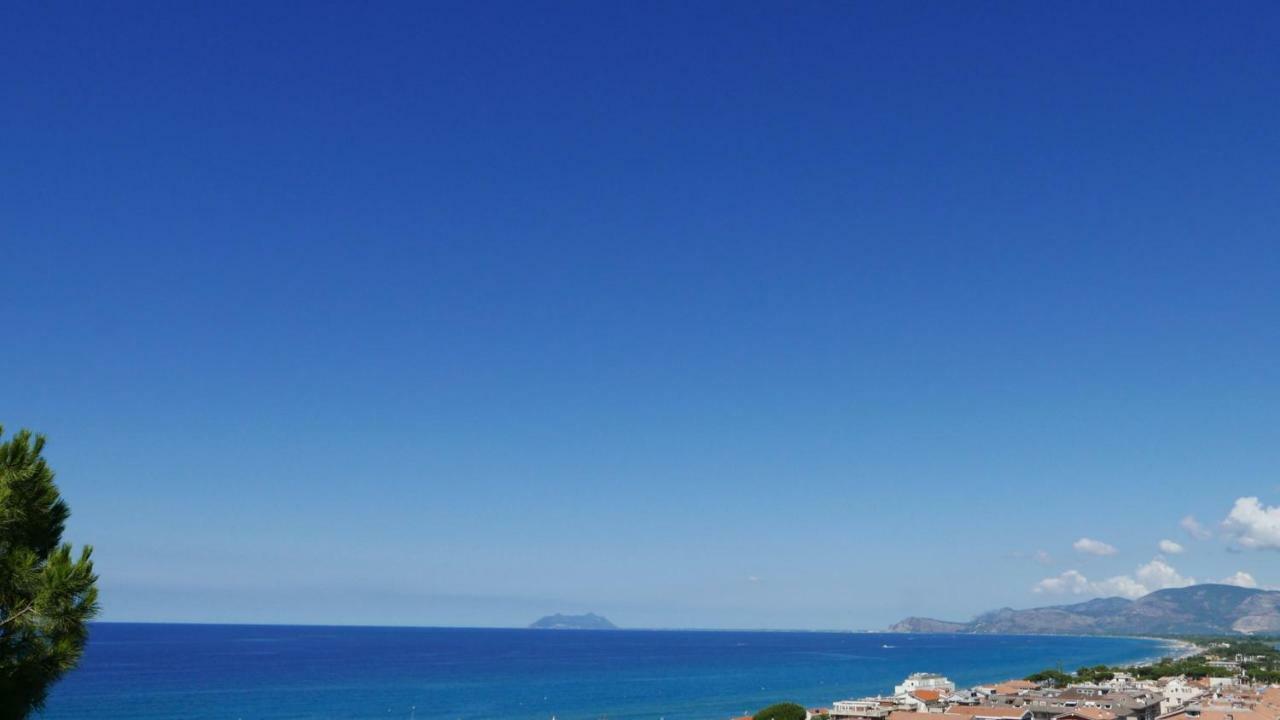 Casa Del Sole Apartment Sperlonga Luaran gambar